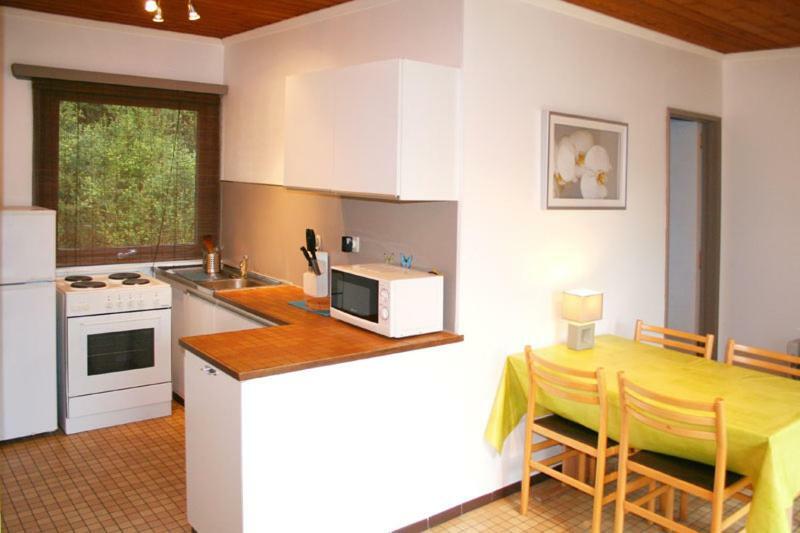 Chalet Des Coucous Villa Waulsort Bagian luar foto