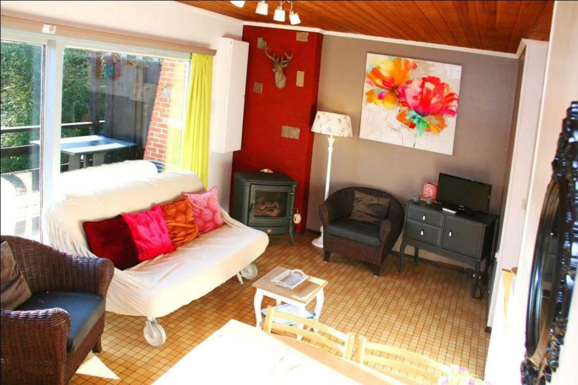 Chalet Des Coucous Villa Waulsort Bagian luar foto
